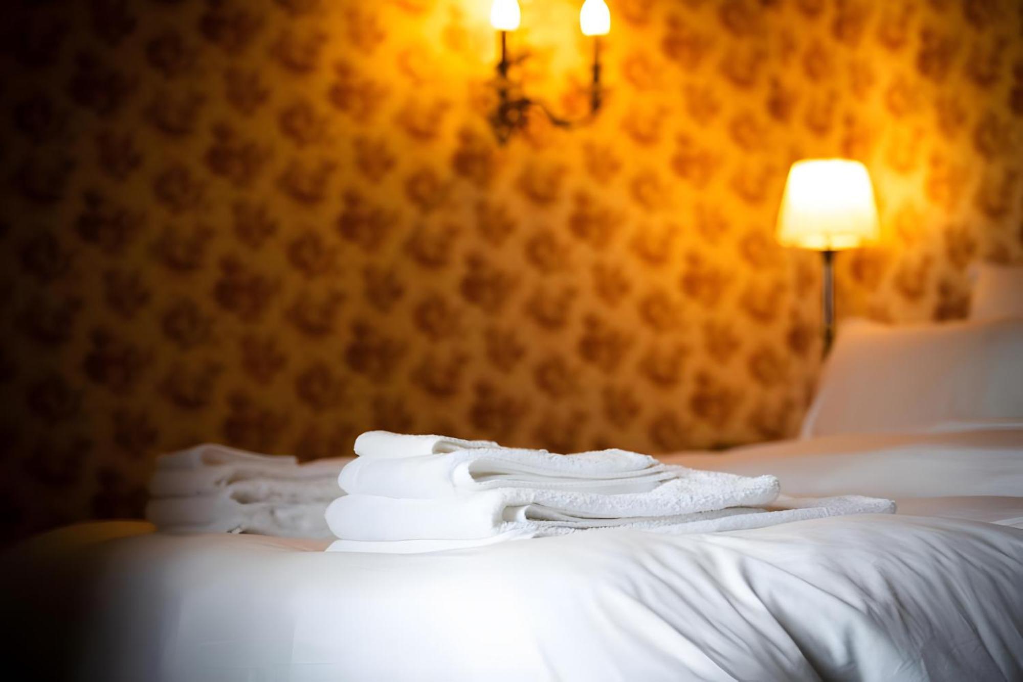 Bed and Breakfast Domaine De La Briouse Sanxay Zewnętrze zdjęcie